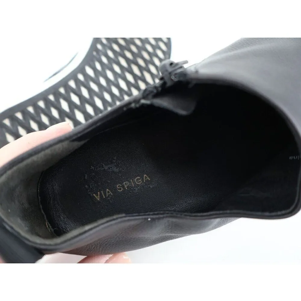 Via Spiga item shown